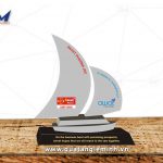 mau-ky-niem-chuong-pha-le-thuy-tinh-con-thuyen